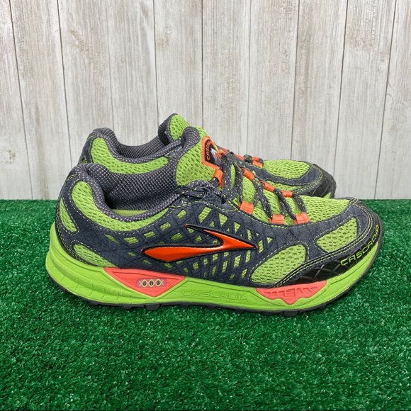 brooks cascadia 7 mens green